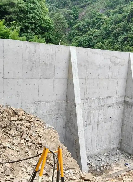 张家口张北县重力式挡土墙